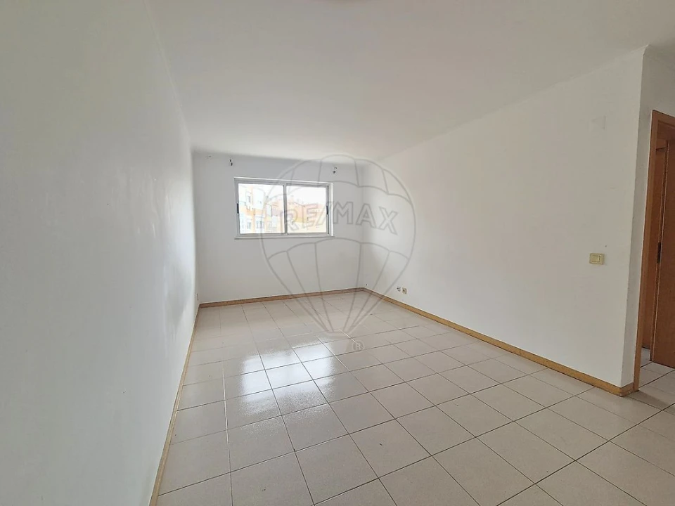 Apartamento T2 para Venda em Mina de Água Foto 18