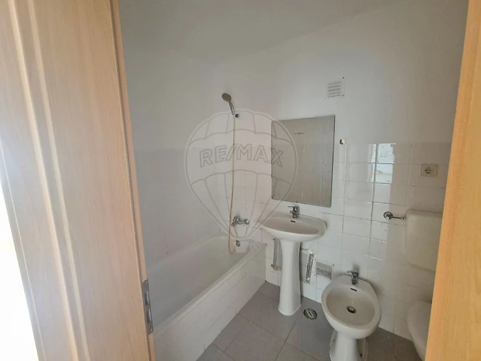 Apartamento T2 para Venda em Mina de Água Foto 19
