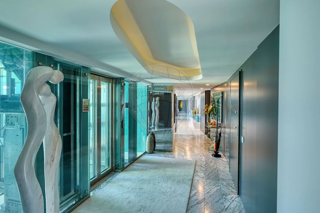 Apartamento T4 para Venda em Cascais e Estoril Foto 11