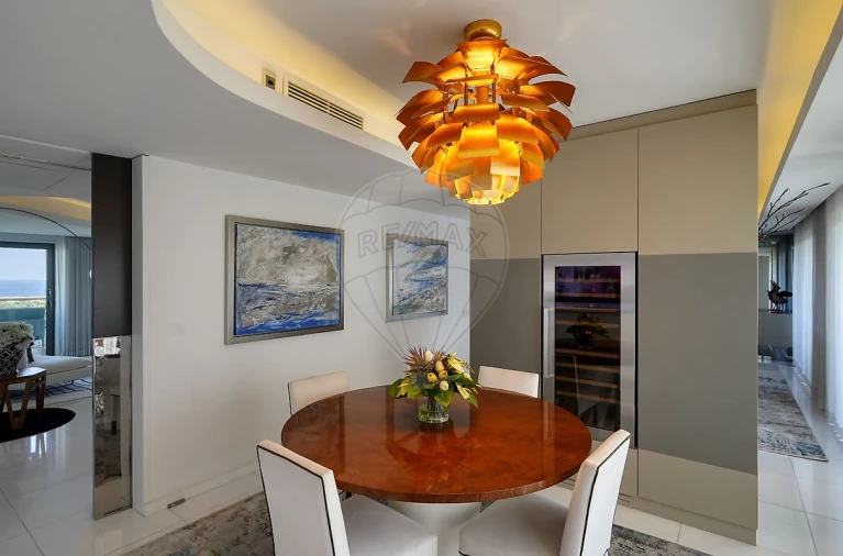 Apartamento T4 para Venda em Cascais e Estoril Foto 17