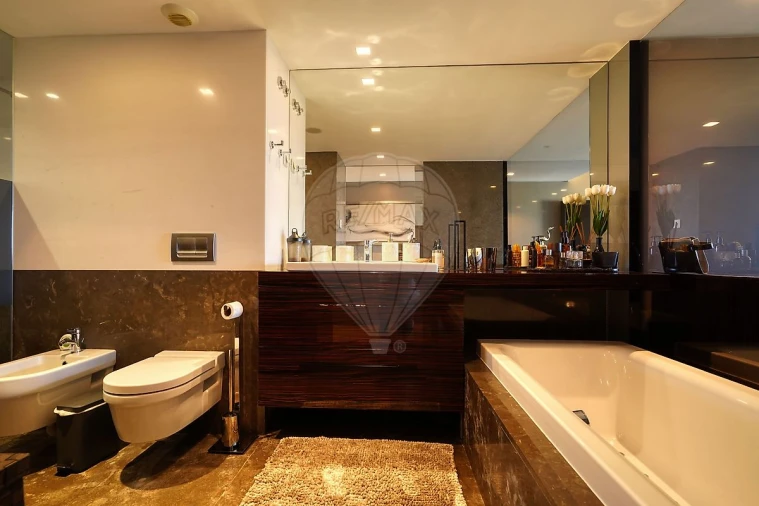 Apartamento T4 para Venda em Cascais e Estoril Foto 33