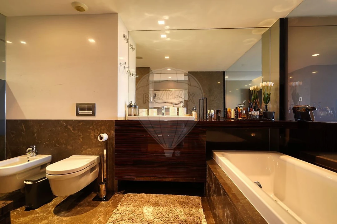 Apartamento T4 para Venda em Cascais e Estoril Foto 33