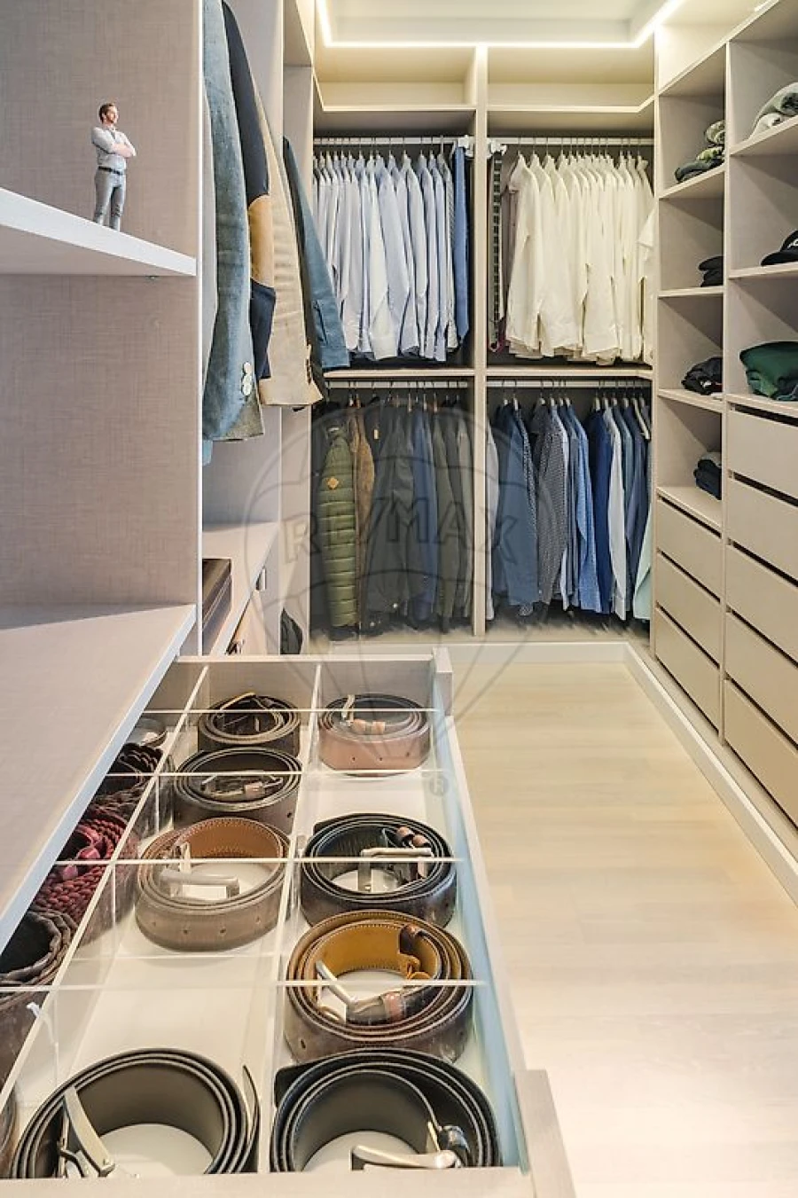 Apartamento T5 para Venda em Campolide Foto 47