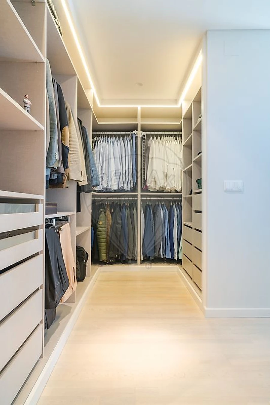 Apartamento T5 para Venda em Campolide Foto 43