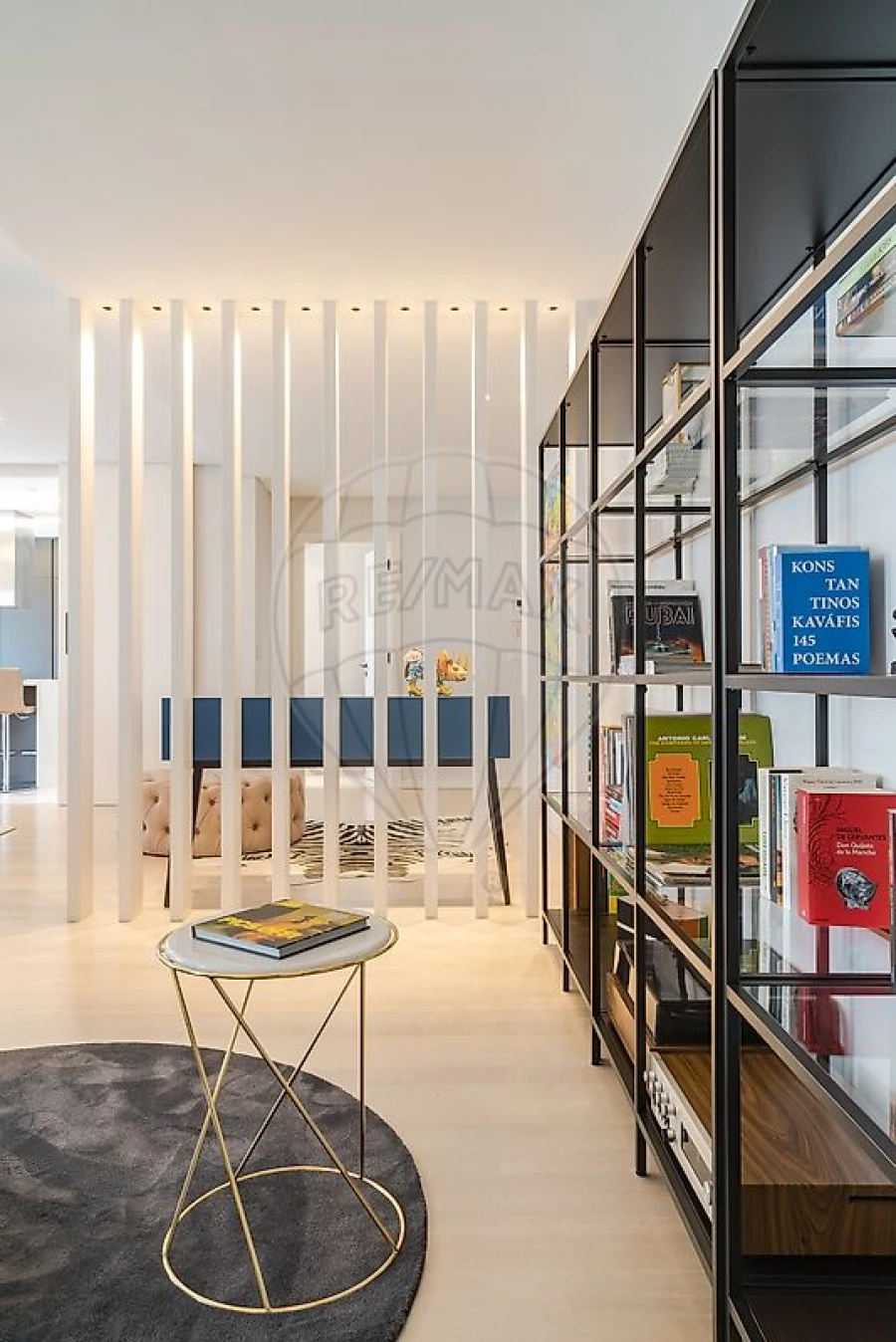 Apartamento T5 para Venda em Campolide Foto 17