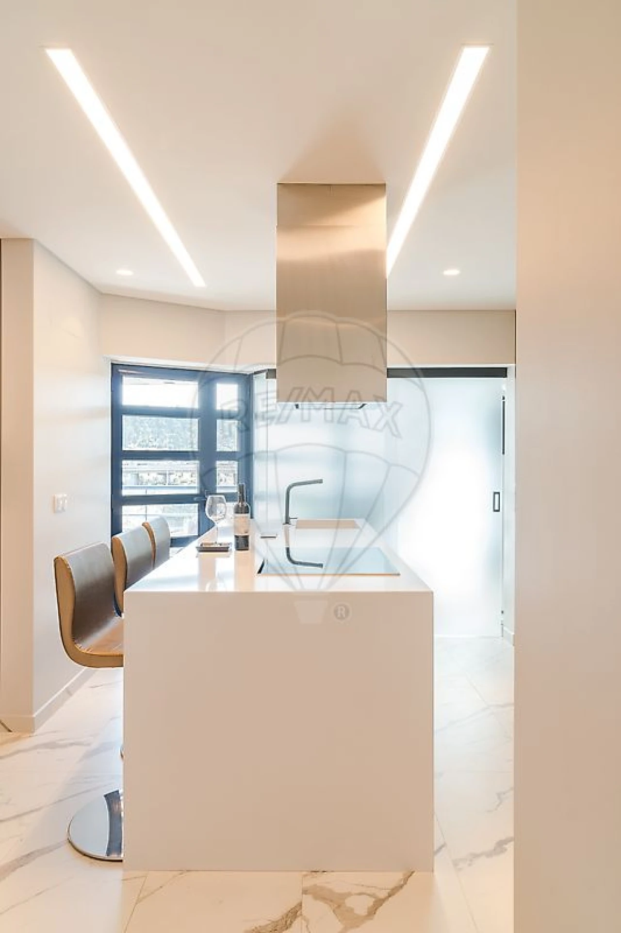 Apartamento T5 para Venda em Campolide Foto 20
