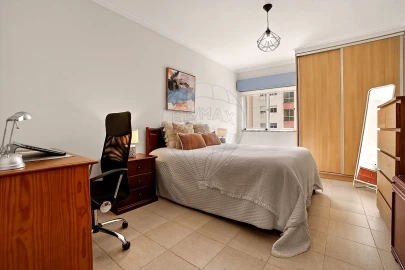 Apartamento T2 para Arrendamento em Alverca do Ribatejo e Sobralinho