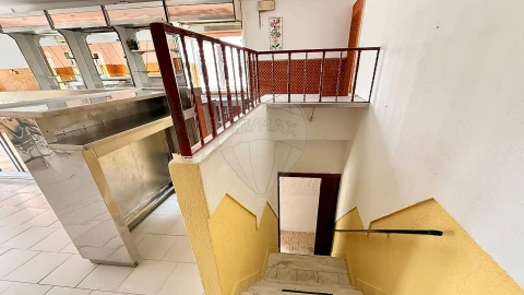 Loja para Venda em Ladoeiro