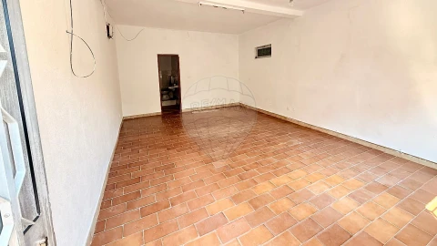 Loja para Venda em Ladoeiro