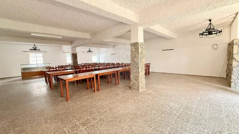 Loja para Venda em Ladoeiro