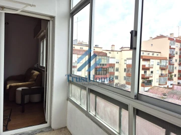 Apartamento T2 para Venda em Águas Livres