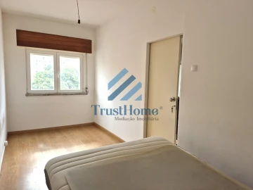 Apartamento T2 para Venda em Águas Livres