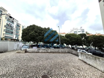 Apartamento T2 para Venda em Águas Livres
