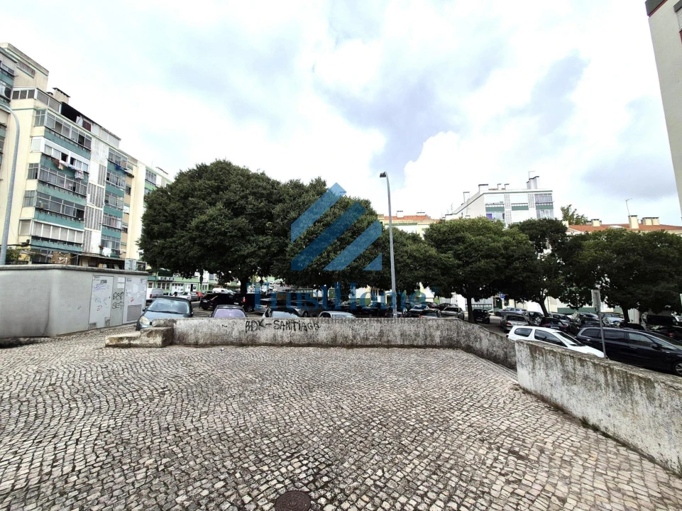 Apartamento T2 para Venda em Águas Livres Foto 26
