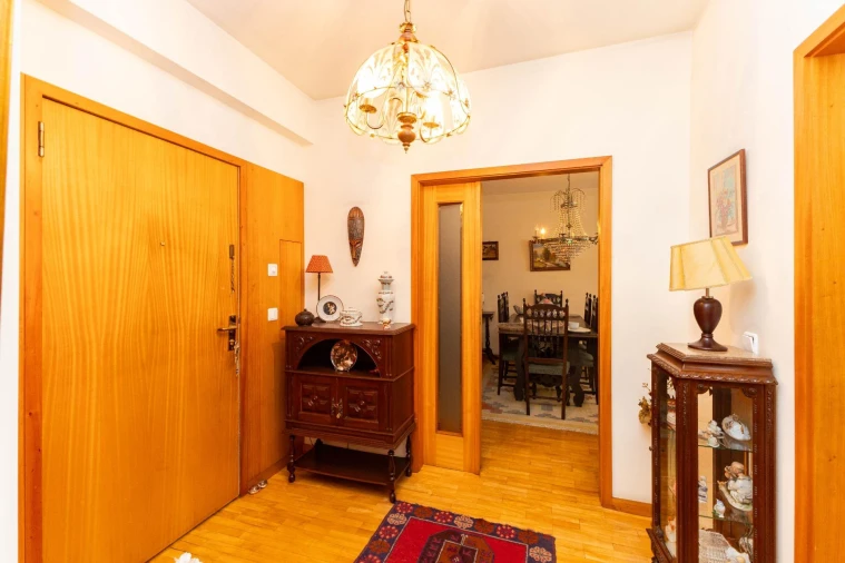 Apartamento T2 para Venda em Canidelo Foto 5