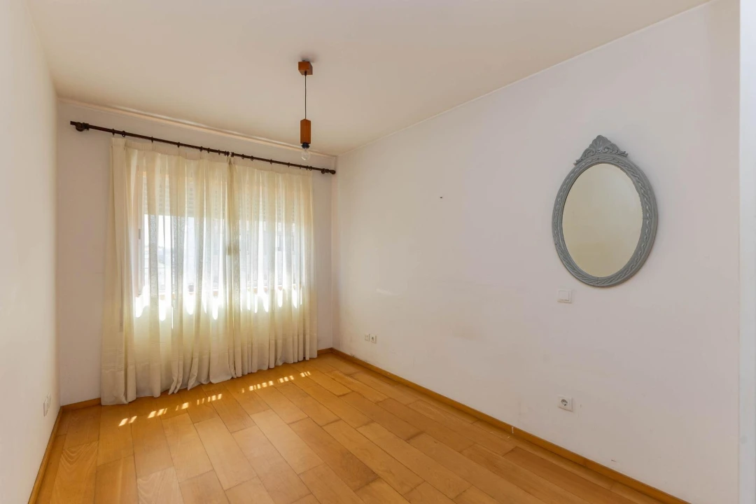 Apartamento T3 para Venda em São Martinho do Porto Foto 21