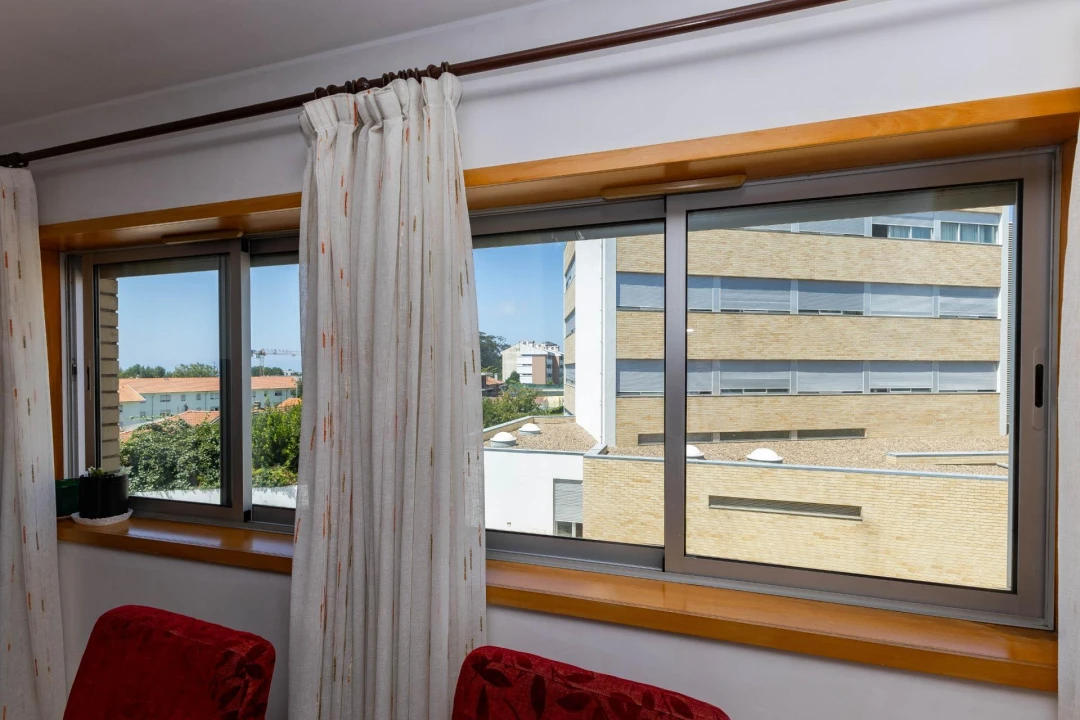 Apartamento T3 para Venda em São Martinho do Porto Foto 23