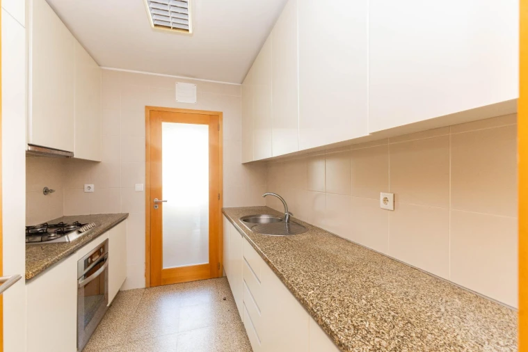 Apartamento T3 para Venda em São Martinho do Porto Foto 10