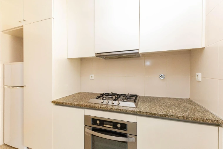 Apartamento T3 para Venda em São Martinho do Porto Foto 12