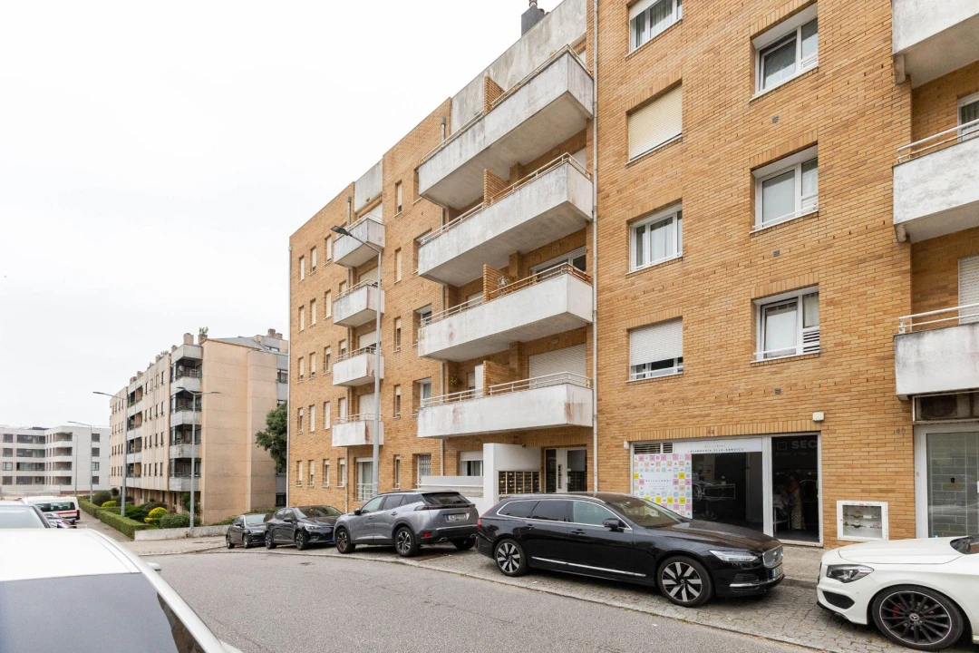 Apartamento T2 para Venda em Canidelo Foto 2