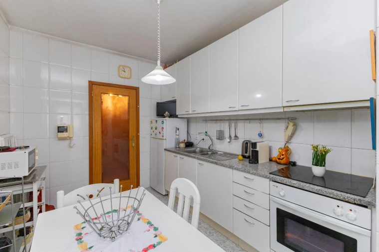 Apartamento T2 para Venda em Canidelo Foto 14