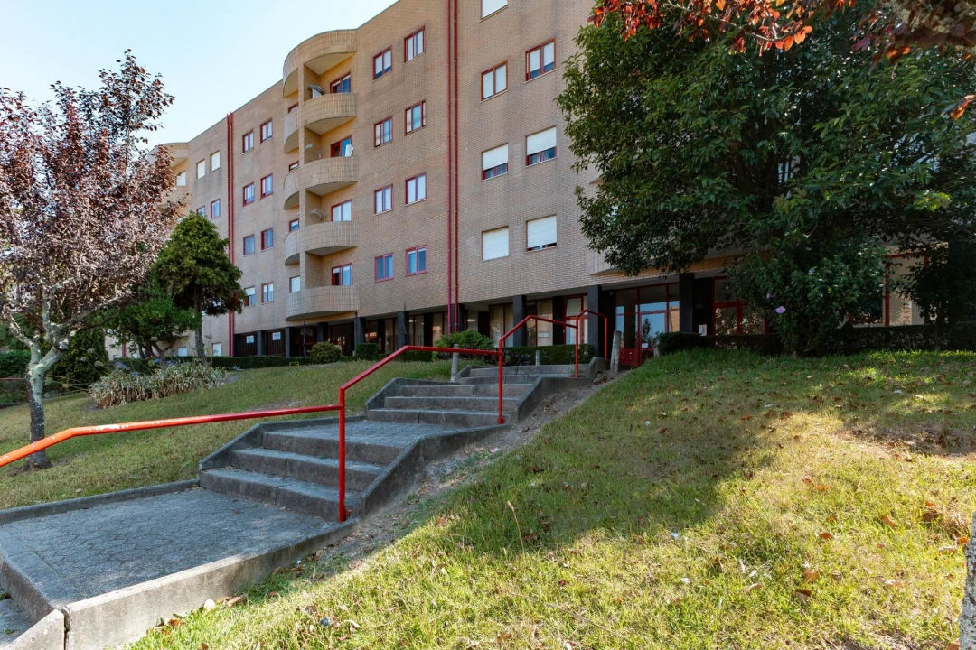 Apartamento T3 para Venda em Canidelo Foto 5