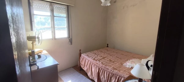 Moradia T4 para Venda em Bouro (Santa Maria)