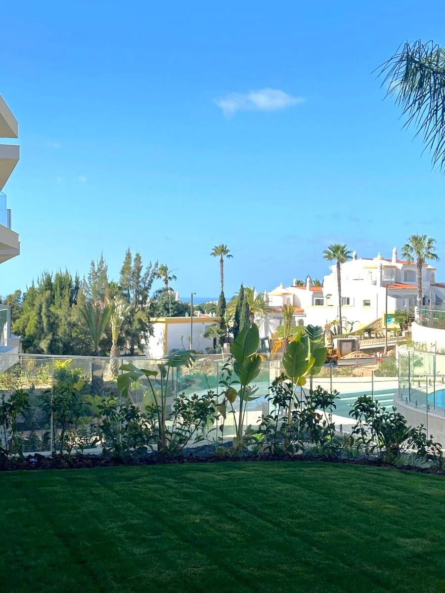 Apartamento T2 para Venda em Lagoa e Carvoeiro Foto 3