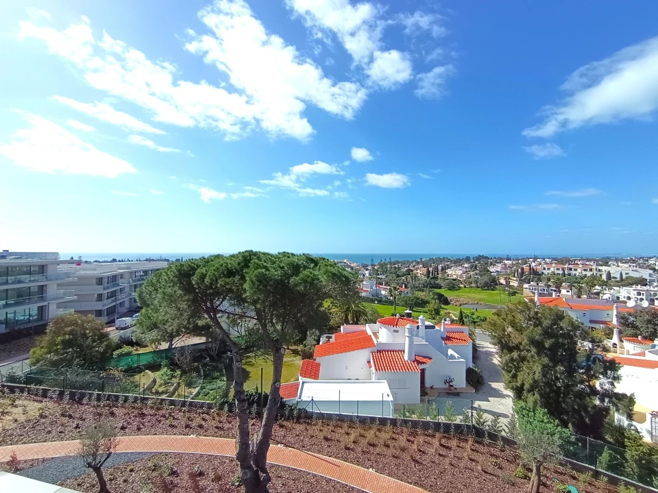 Apartamento T2 para Venda em Lagoa e Carvoeiro Foto 2