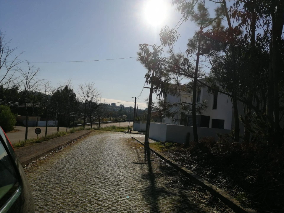 Terreno para Venda em Anta e Guetim Foto 2