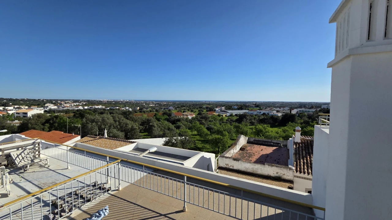 Apartamento T1 para Venda em Boliqueime Foto 3