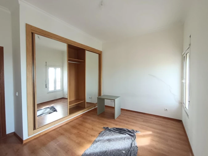 Apartamento T1 para Venda em Boliqueime Foto 11