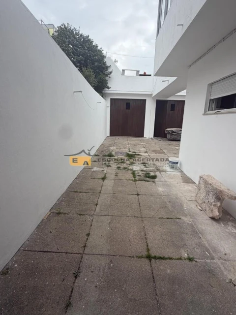 Moradia T4 para Venda em São Mamede de Infesta e Senhora da Hora