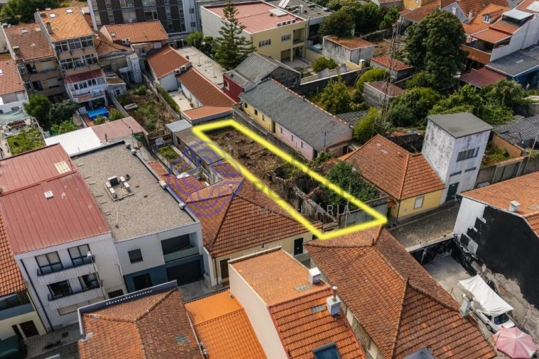 Moradia T3 para Venda em São Mamede de Infesta e Senhora da Hora Foto 16