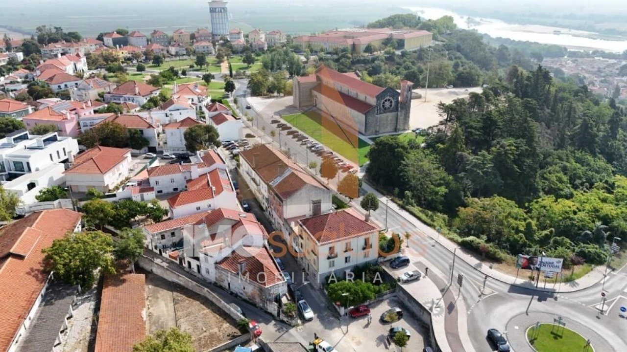 Moradia T2 para Venda em Romeira e Várzea Foto 17