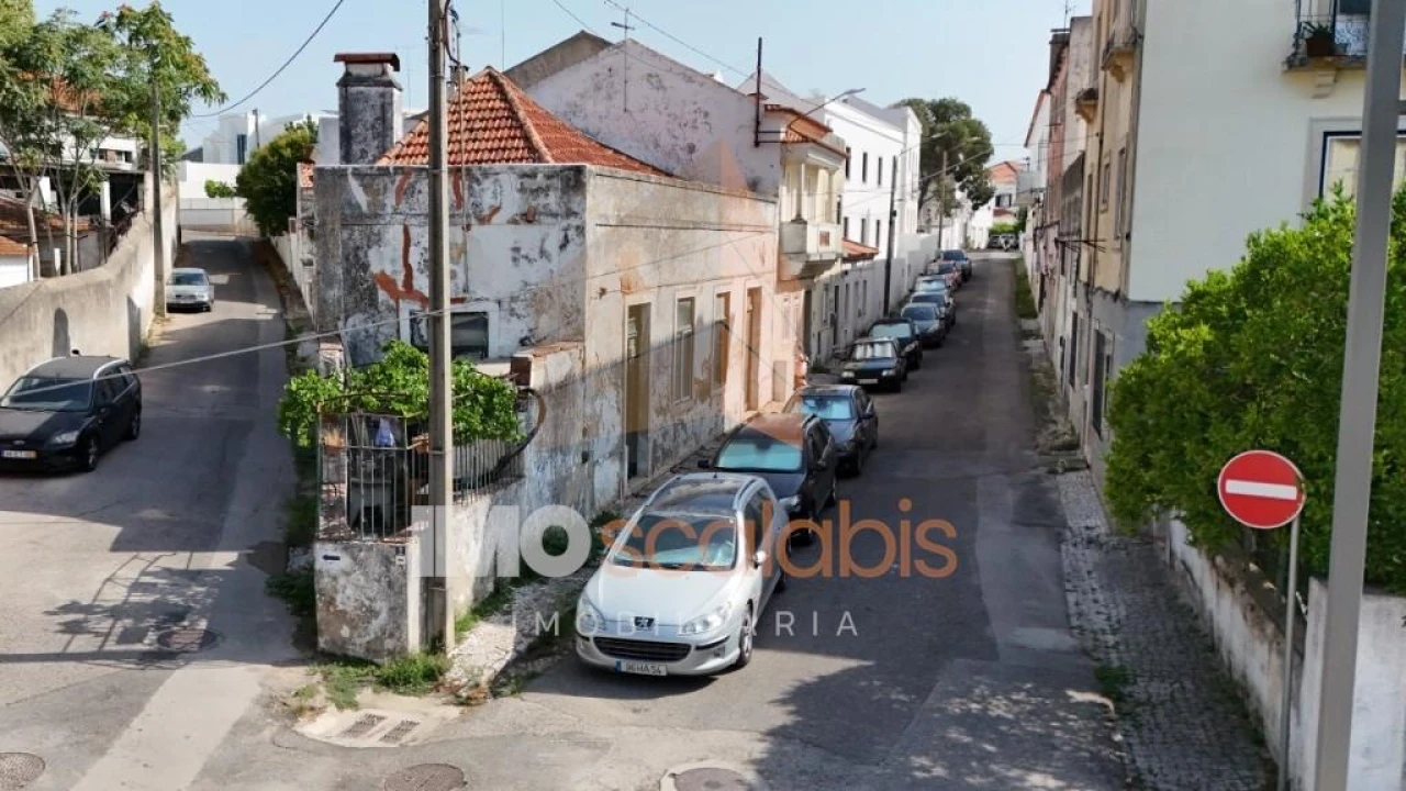 Moradia T2 para Venda em Romeira e Várzea Foto 2