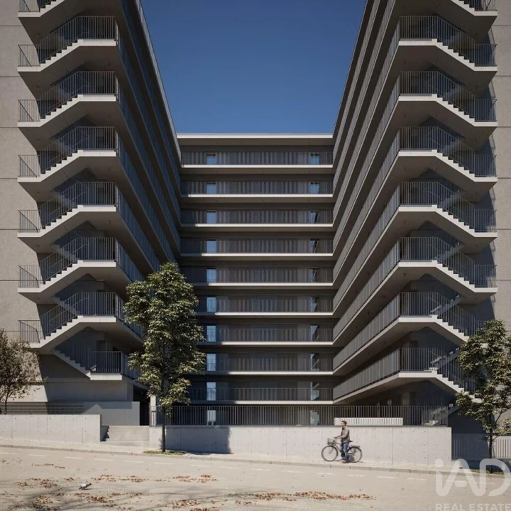 Apartamento T1 para Venda em Vilar de Andorinho Foto 8