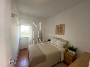 Moradia T2 para Venda em Quarteira