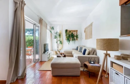 Moradia T2 para Venda em Quarteira