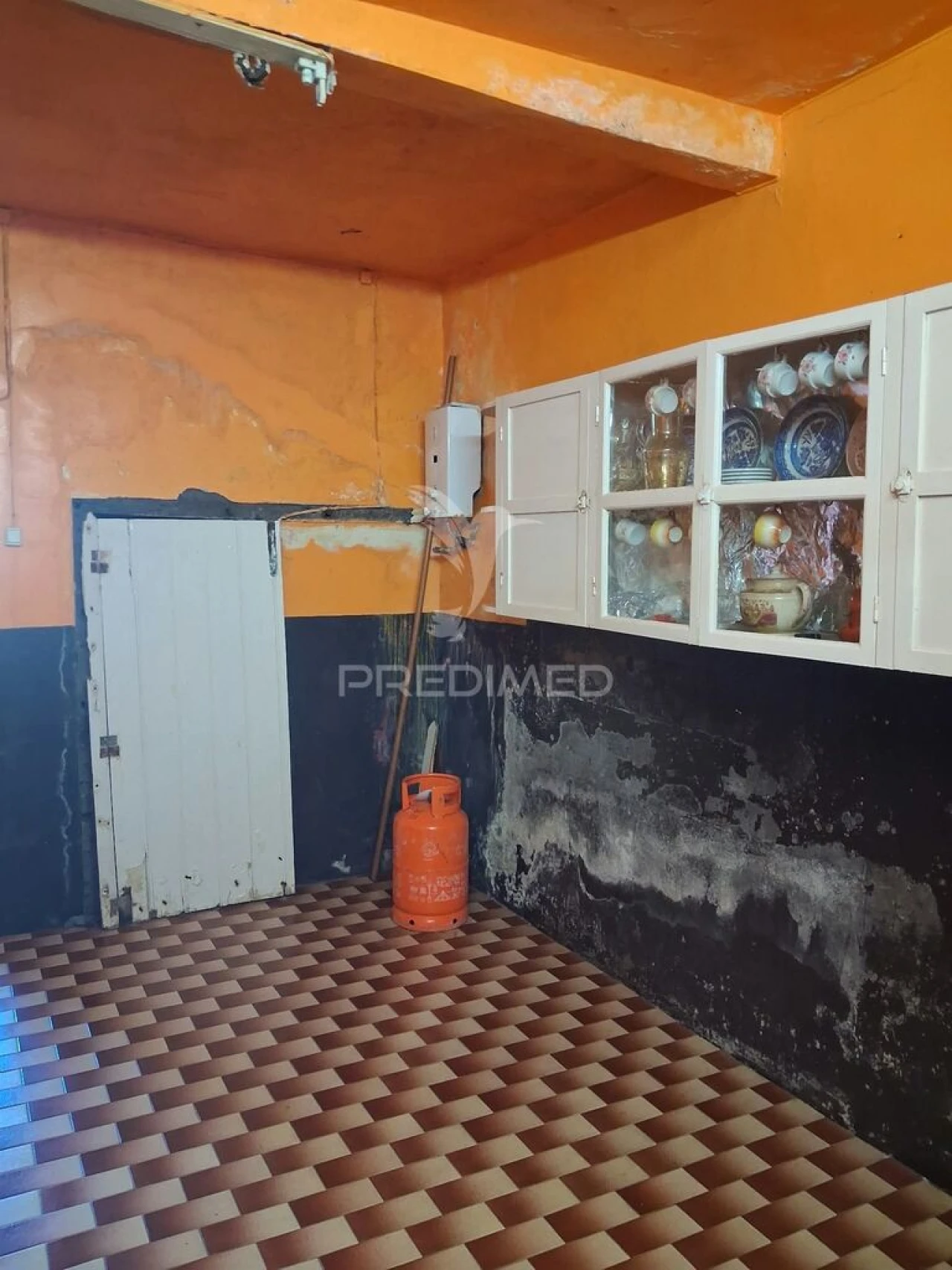 Moradia T5 para Venda em Ribeirinha Foto 5