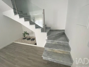 Moradia T3 para Venda em A dos Francos