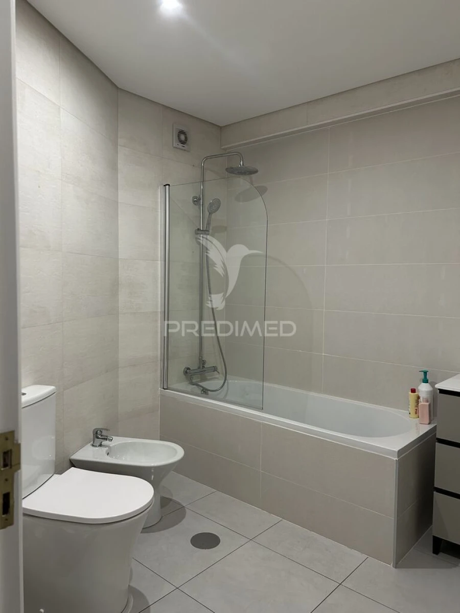 Apartamento T2 para Venda em Gulpilhares e Valadares Foto 8