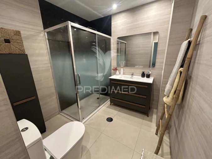 Apartamento T2 para Venda em Gulpilhares e Valadares Foto 9