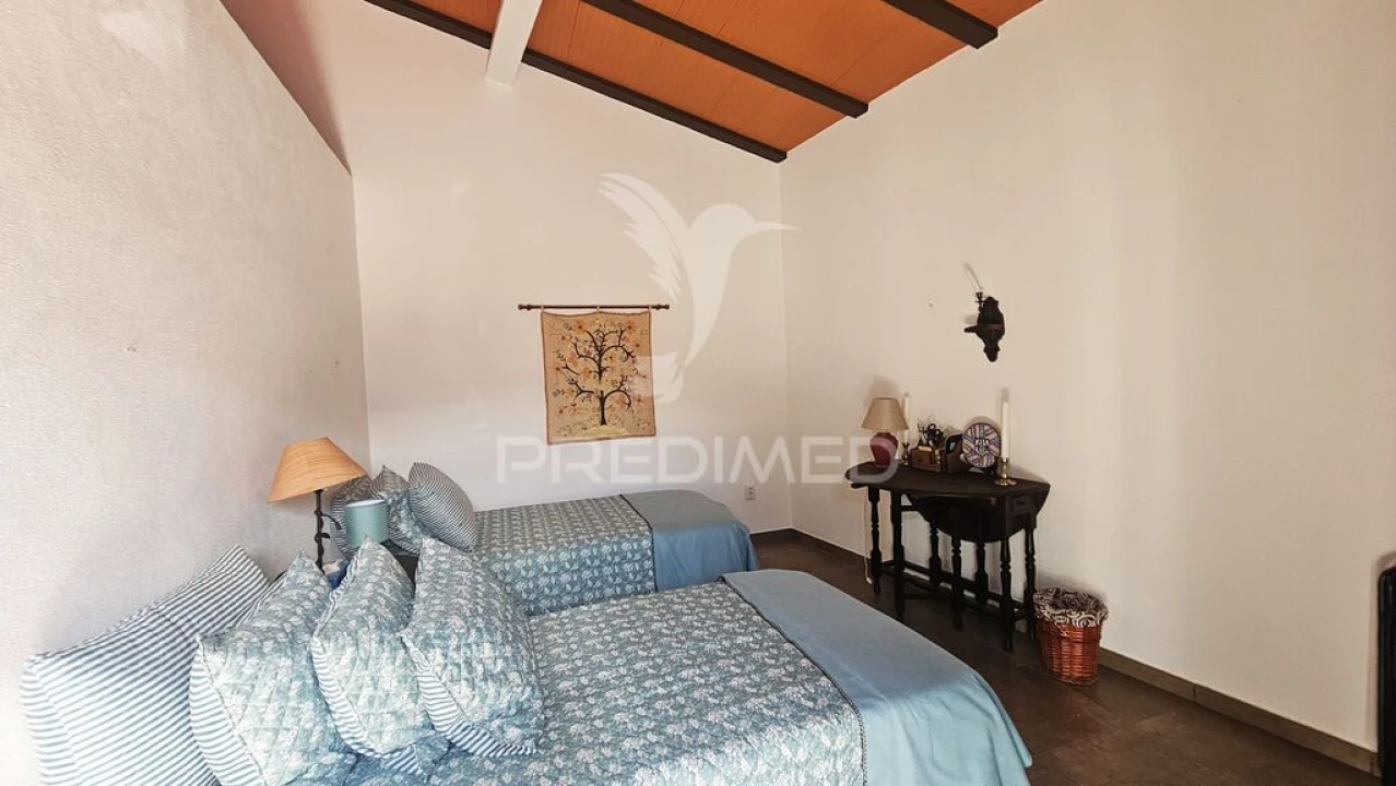 Moradia para Venda em Vaiamonte Foto 4