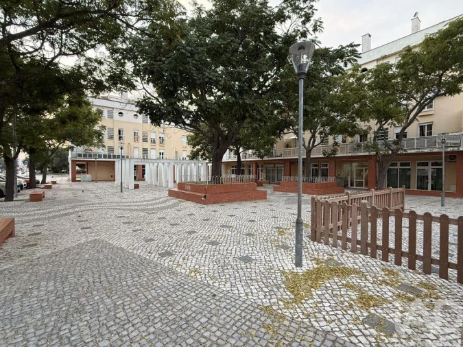 Apartamento T2 para Venda em Pinhal Novo Foto 35