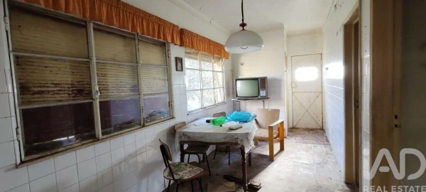 Moradia T4 para Venda em Montes da Senhora