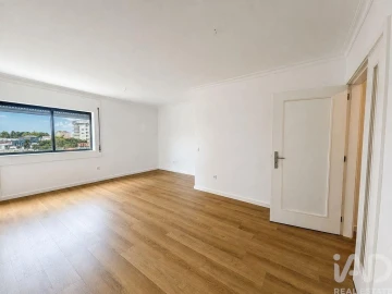 Apartamento para Venda em Rio Tinto