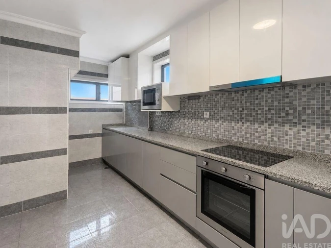 Apartamento para Venda em Rio Tinto Foto 2