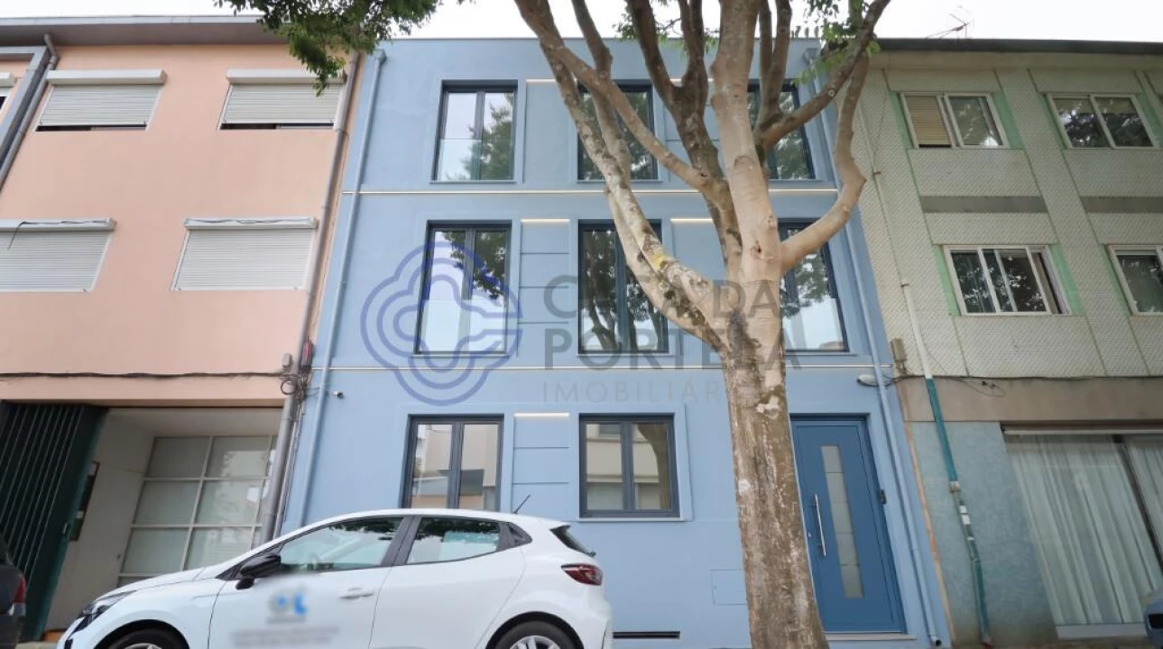 Moradia T5 para Venda em Aldoar, Foz do Douro e Nevogilde Foto 3