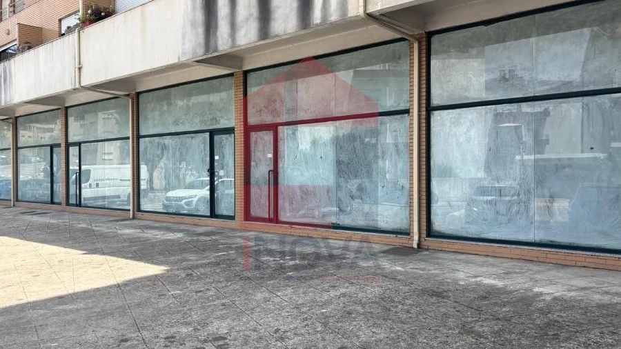 Loja para Venda em Real, Dume e Semelhe